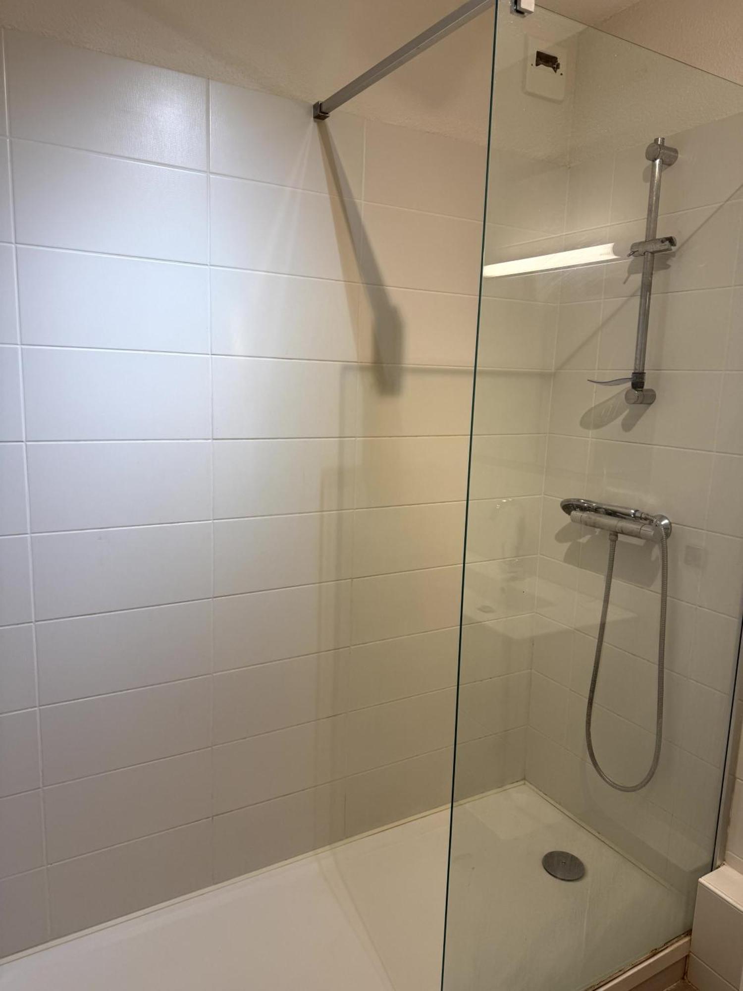 Appartement 4P 70M2 Plein Centre Avec Parking Agen Bagian luar foto