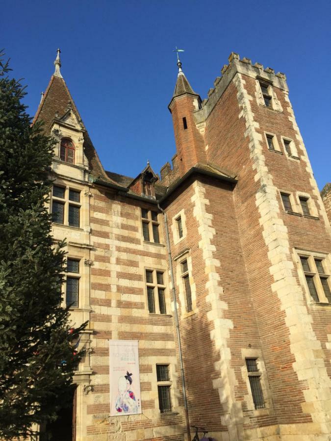 Appartement 4P 70M2 Plein Centre Avec Parking Agen Bagian luar foto